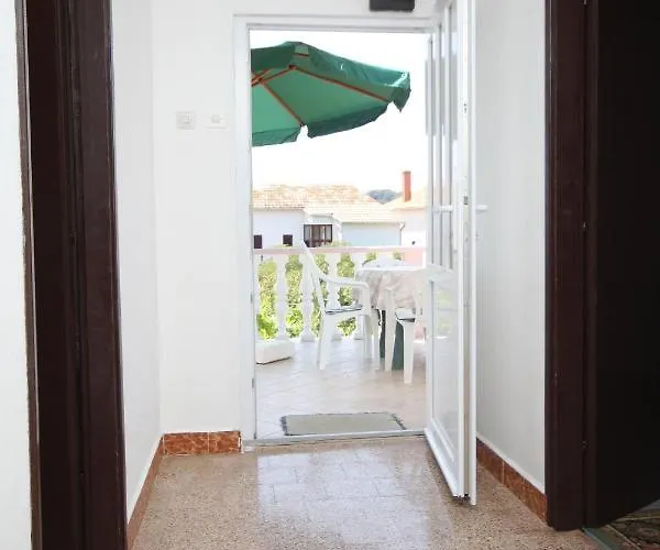 Verunic 8104a Apartamento *
