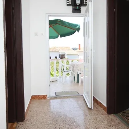 Verunic 8104a Apartmán *