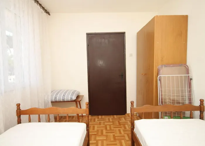 Verunic 8104a Апартаменты *