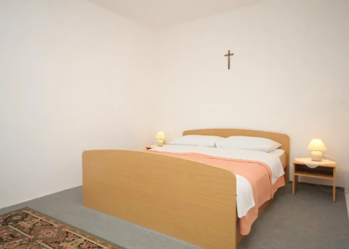 Verunic 8104a Вели-Рат