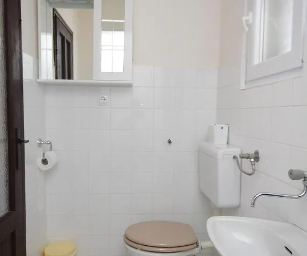 Verunic 8104a * Вели-Рат