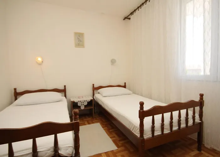 Verunic 8104a Апартаменты